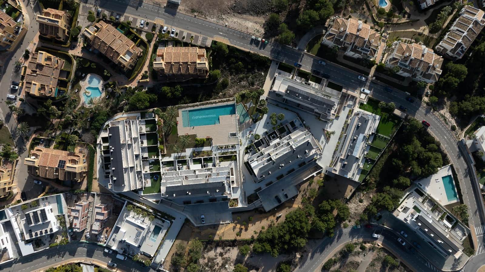 4 slaapkamer Rijtjeshuis te koop in Finestrat met zwembad - € 675.000 (Ref: 9533674)