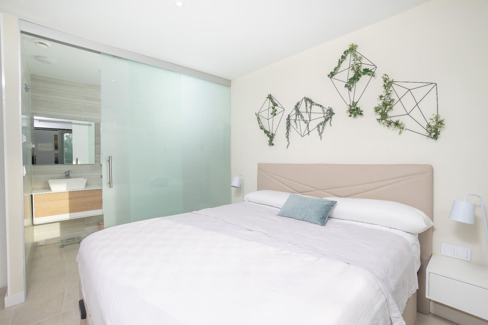 4 Zimmer Reihenhaus zu verkaufen in Finestrat mit Pool - 550.000 € (Ref: 9533674)