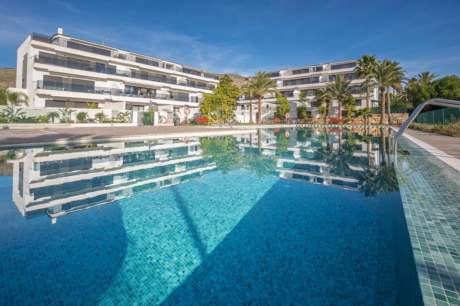 4 Zimmer Reihenhaus zu verkaufen in Finestrat mit Pool - 550.000 € (Ref: 9533674)