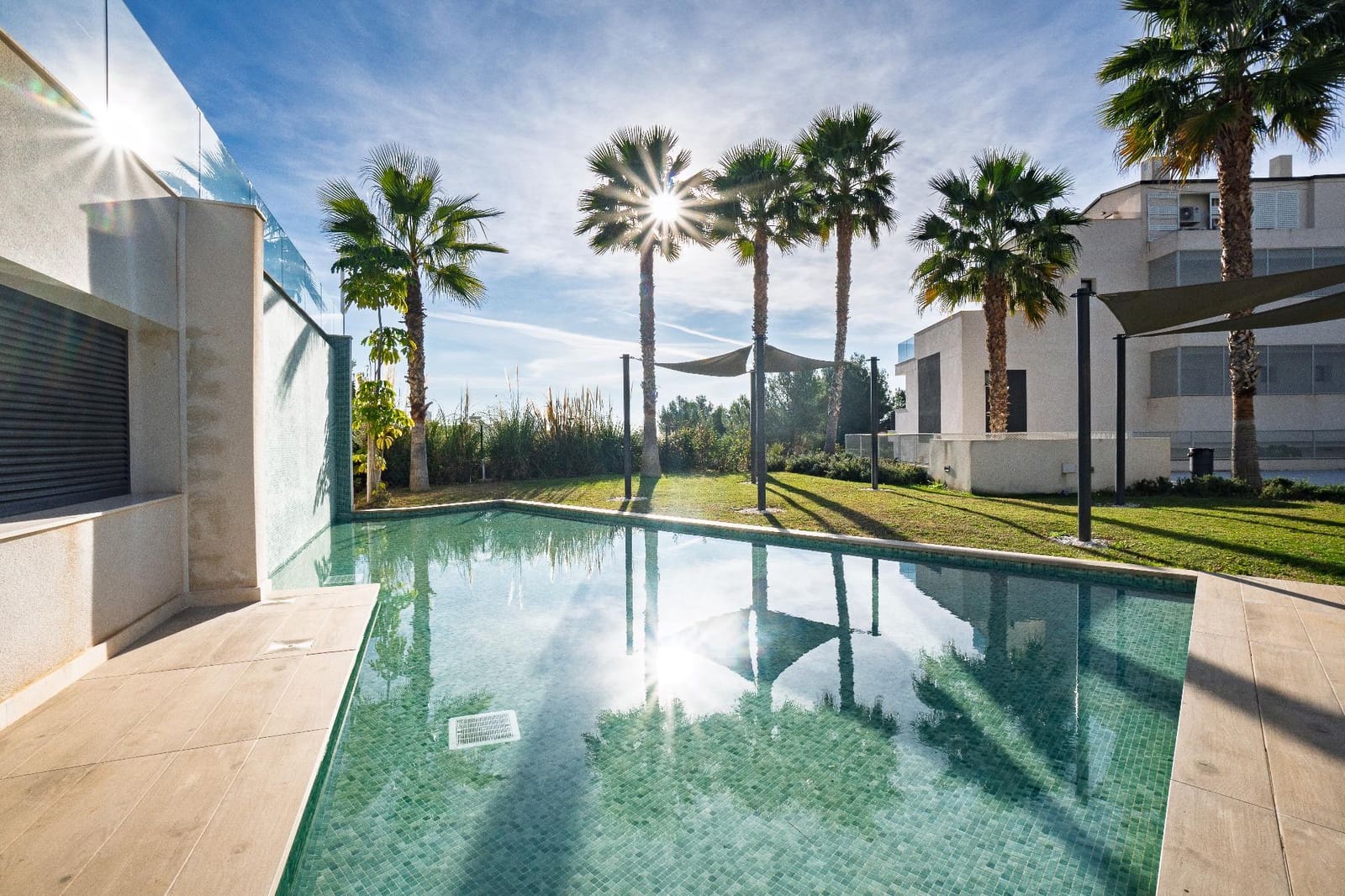 4 Zimmer Reihenhaus zu verkaufen in Finestrat mit Pool - 550.000 € (Ref: 9533674)
