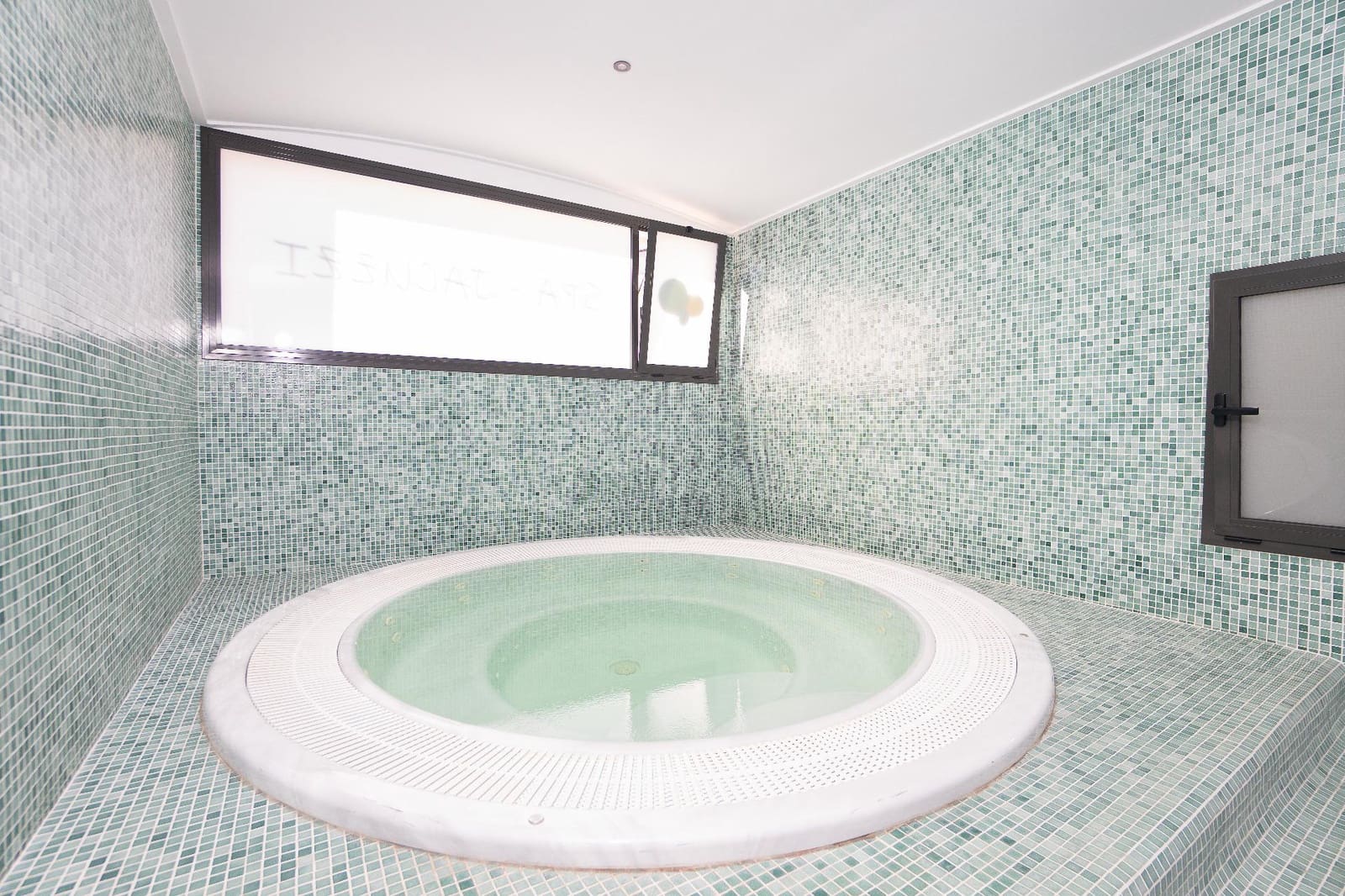 4 Zimmer Reihenhaus zu verkaufen in Finestrat mit Pool - 550.000 € (Ref: 9533674)