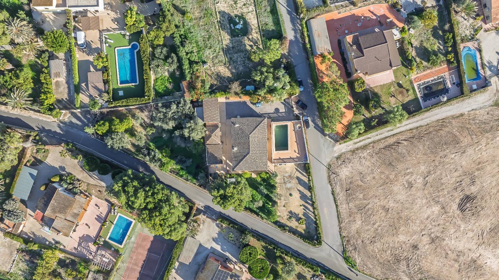 3 quarto Moradia para venda em Elche / Elx com piscina - 435 000 € (Ref: 9543537)