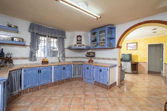3 quarto Moradia para venda em Elche / Elx com piscina garagem - 435 000 € (Ref: 9543537)