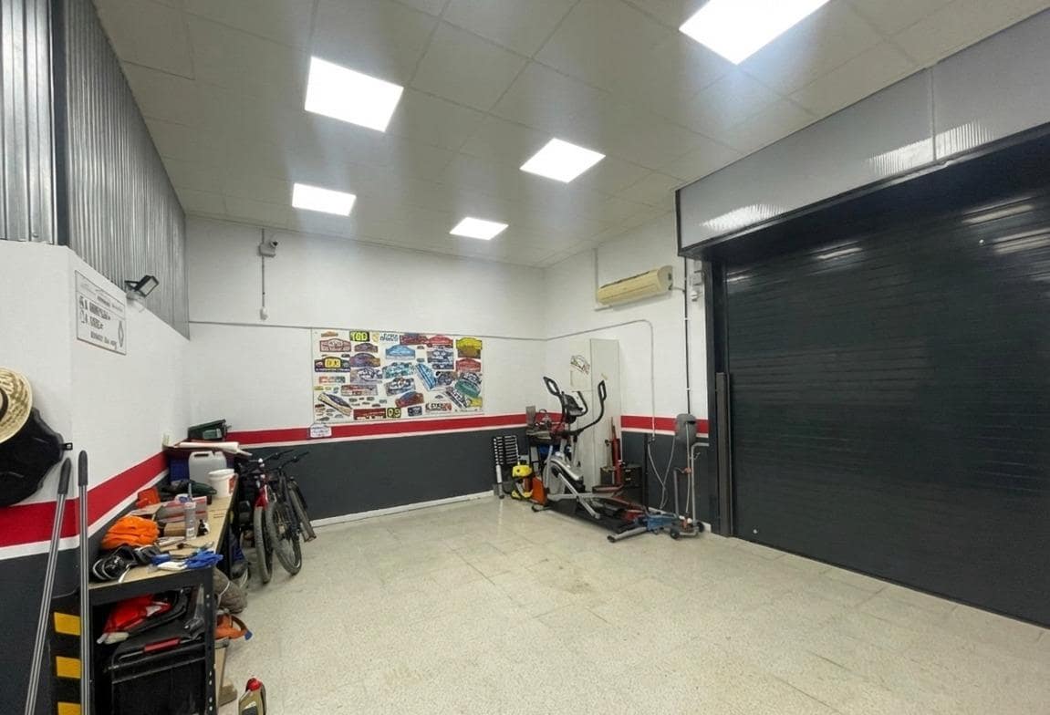 Kommersiell till salu i La Villajoyosa / Vila Joiosa med pool - 219 000 € (Ref: 9548138)