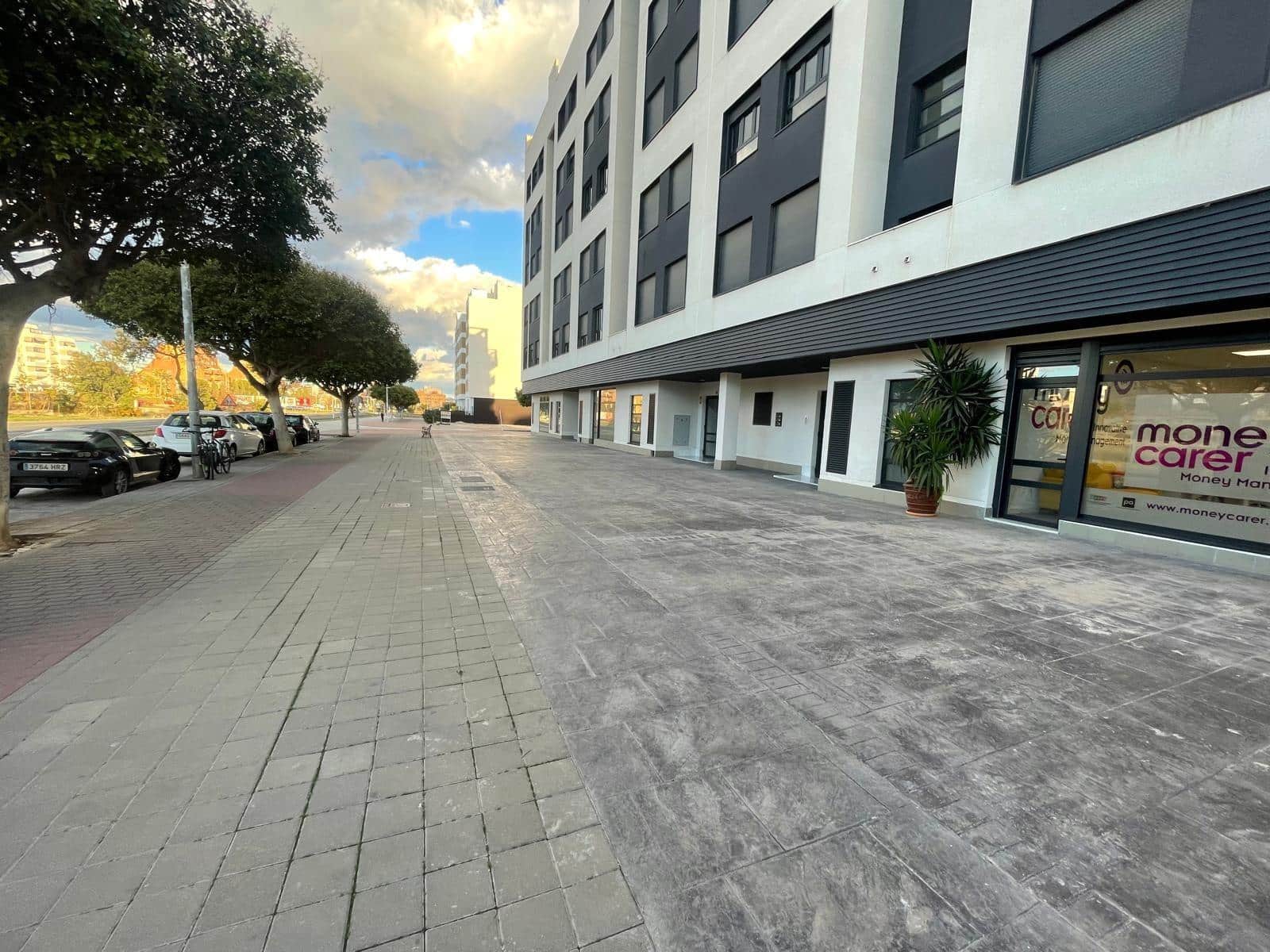 Kommersiell till salu i La Villajoyosa / Vila Joiosa med pool - 219 000 € (Ref: 9548138)