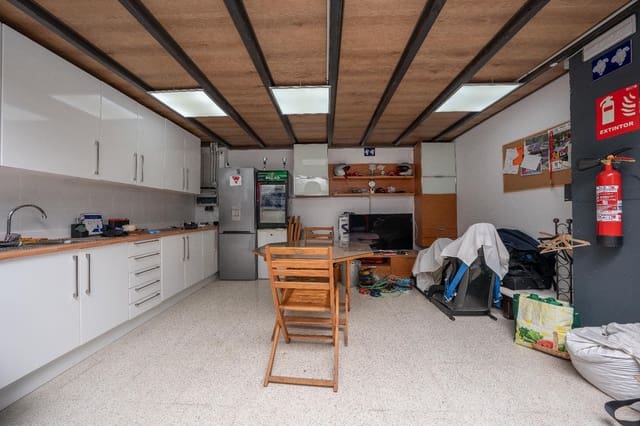 Komercyjne na sprzedaż w La Villajoyosa / Vila Joiosa z basenem - 219 000 € (Ref: 9548138)