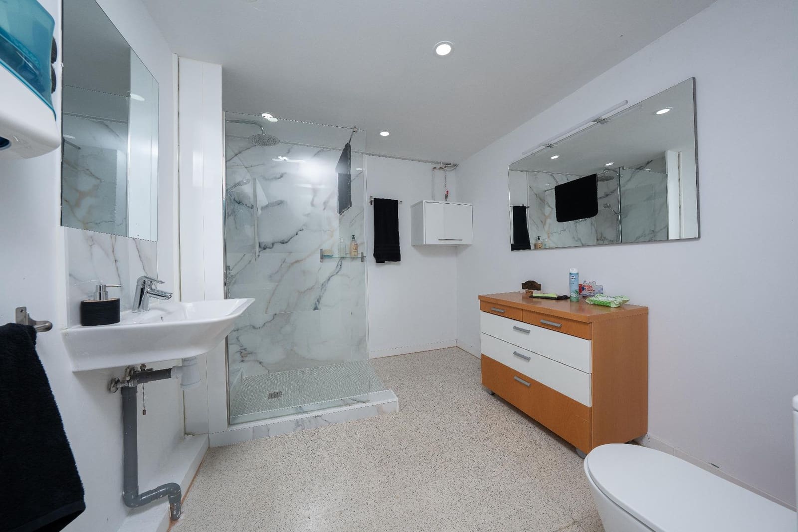 Commerciale in vendita in La Villajoyosa / Vila Joiosa con piscina - 219.000 € (Rif: 9548138)