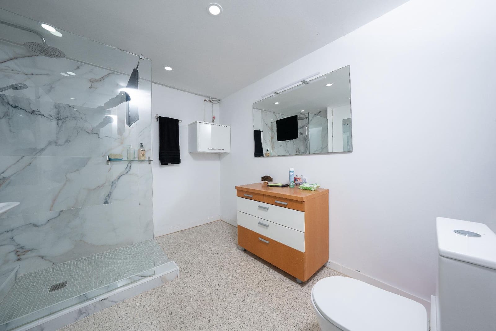 Commerciale in vendita in La Villajoyosa / Vila Joiosa con piscina - 219.000 € (Rif: 9548138)