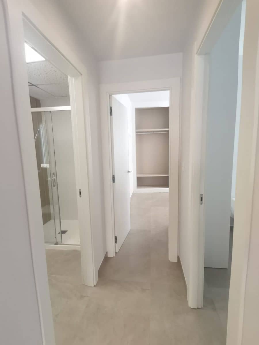 2 soverom Leilighet til salgs i Torrevieja - € 259 000 (Ref: 9548139)