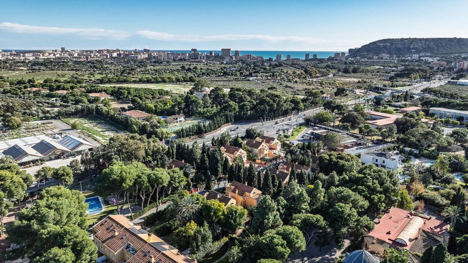 5 sovrum Radhus till salu i Santa Faz med pool - 750 000 € (Ref: 9551331)