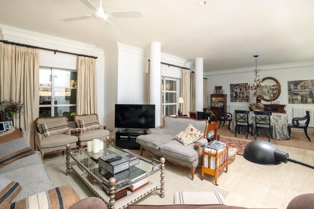 5 quarto Moradia em Banda para venda em Santa Faz, Alicante cidade com piscina - 750 000 € (Ref: 9551331)