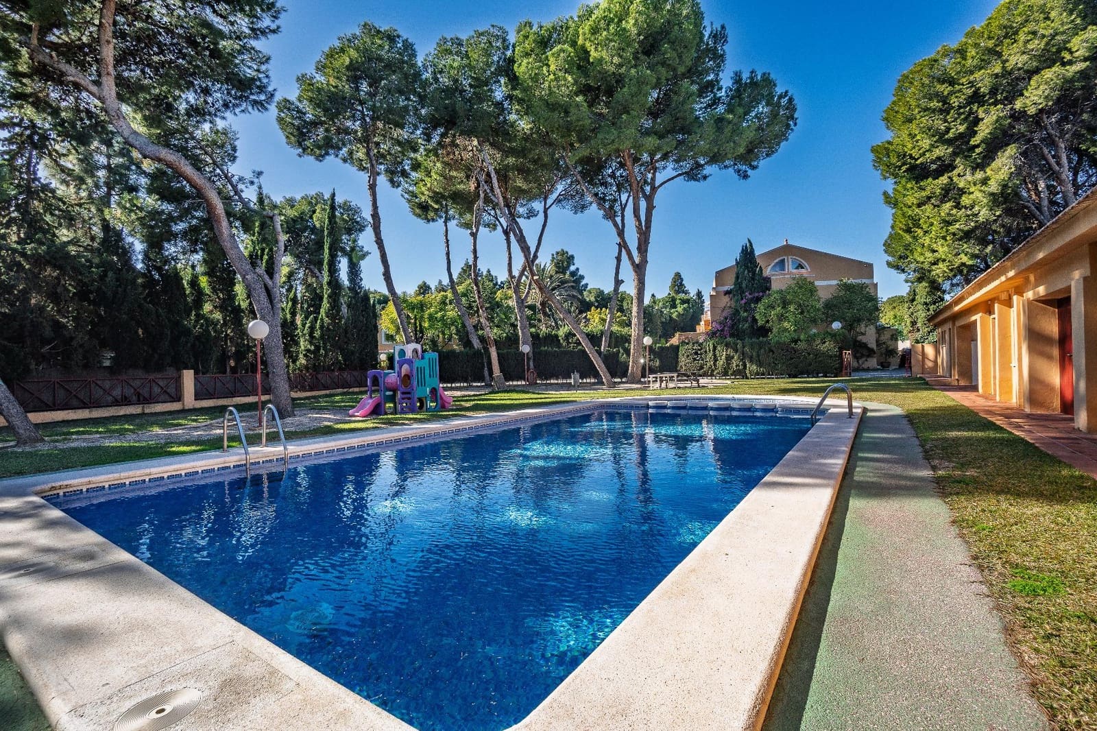 5 bedroom Terraced Villa for sale in Santa Faz with pool - € 750,000 (Ref: 9551331)