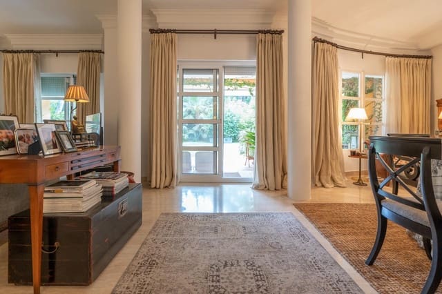 5 sypialnia Dom szeregowy na sprzedaż w Santa Faz, Miasto Alicante / Alacant z basenem - 750 000 € (Ref: 9551331)