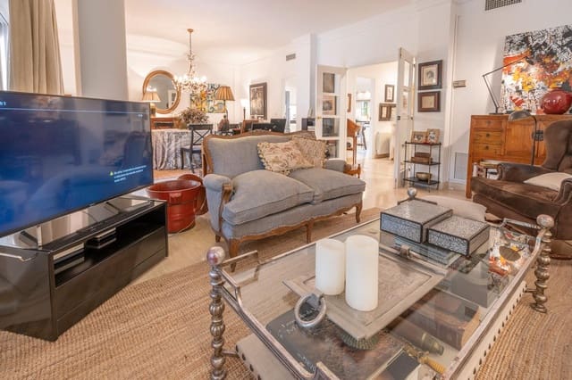 5 sypialnia Dom szeregowy na sprzedaż w Santa Faz, Miasto Alicante / Alacant z basenem - 750 000 € (Ref: 9551331)