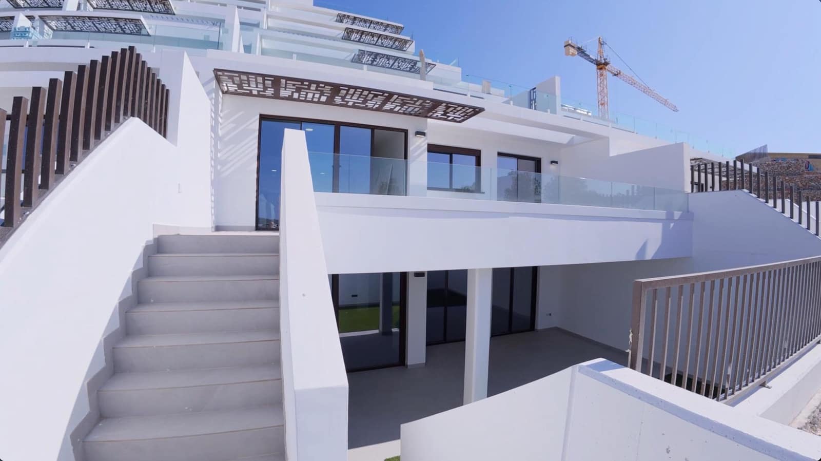 Apartamento de 2 habitaciones en Finestrat en venta con piscina - 440.000 € (Ref: 9555681)