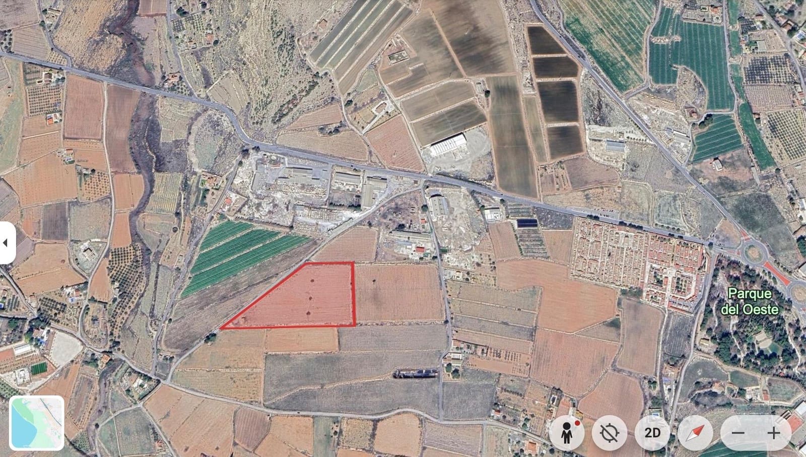 Grunde uden byggetilladelser til salg i Novelda - € 120.000 (Ref: 9568509)