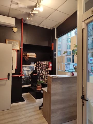Local Commercial à vendre à Arganzuela, Madrid ville - 1 690 000 € (Ref: 9571114)
