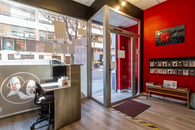 Gewerbe zu verkaufen in Arganzuela, Madrid Stadt - 1.590.000 € (Ref: 9571114)