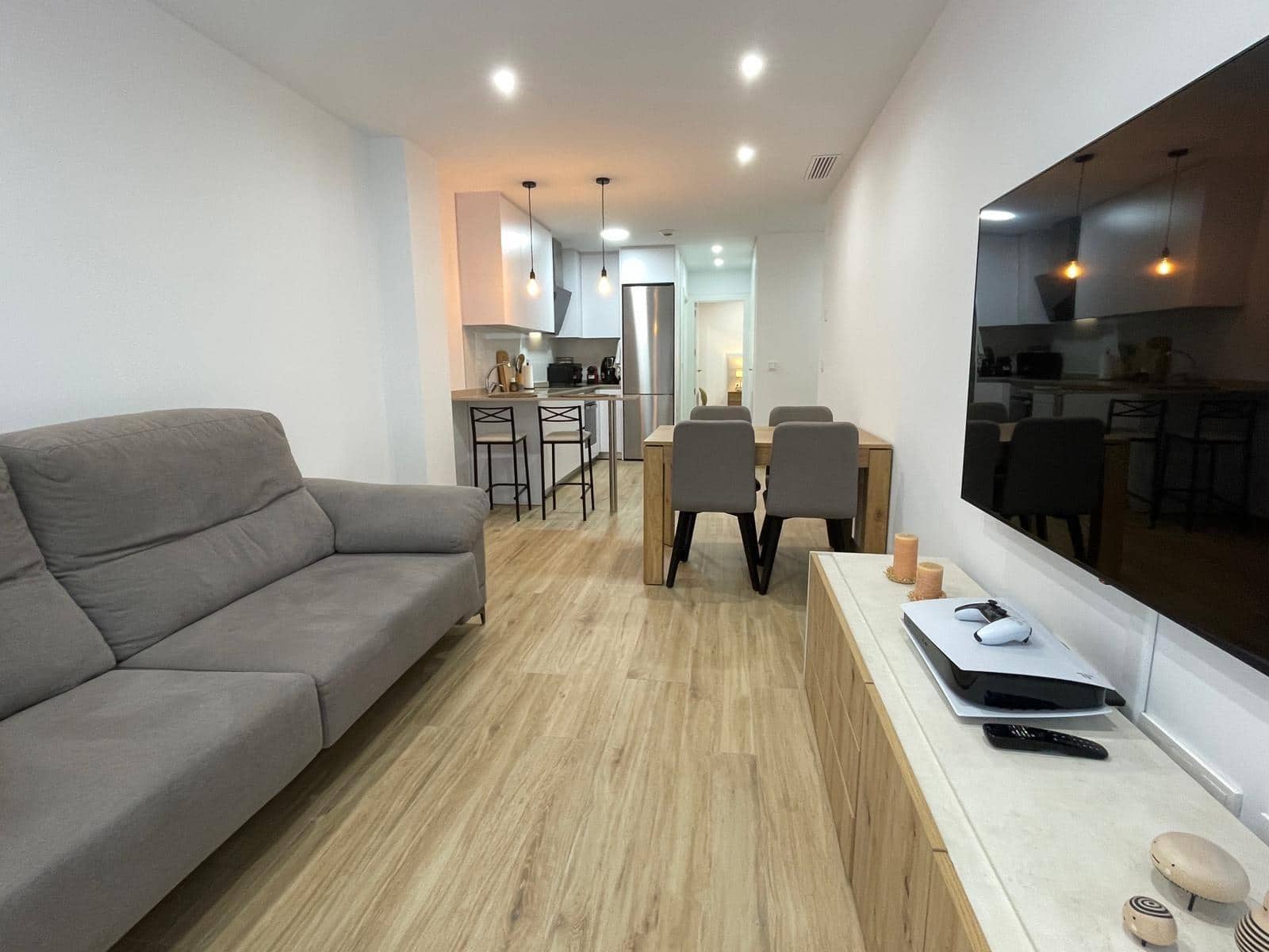 2 sovrum Lägenhet att hyra i Elche / Elx - 900 € (Ref: 9574574)