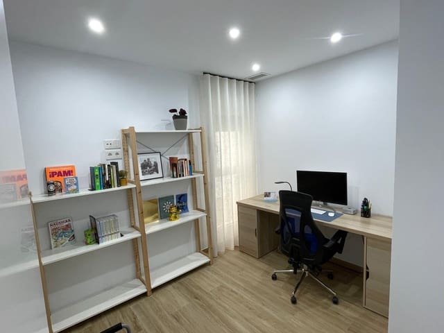 2 sovrum Lägenhet att hyra i Elche / Elx - 900 € (Ref: 9574574)