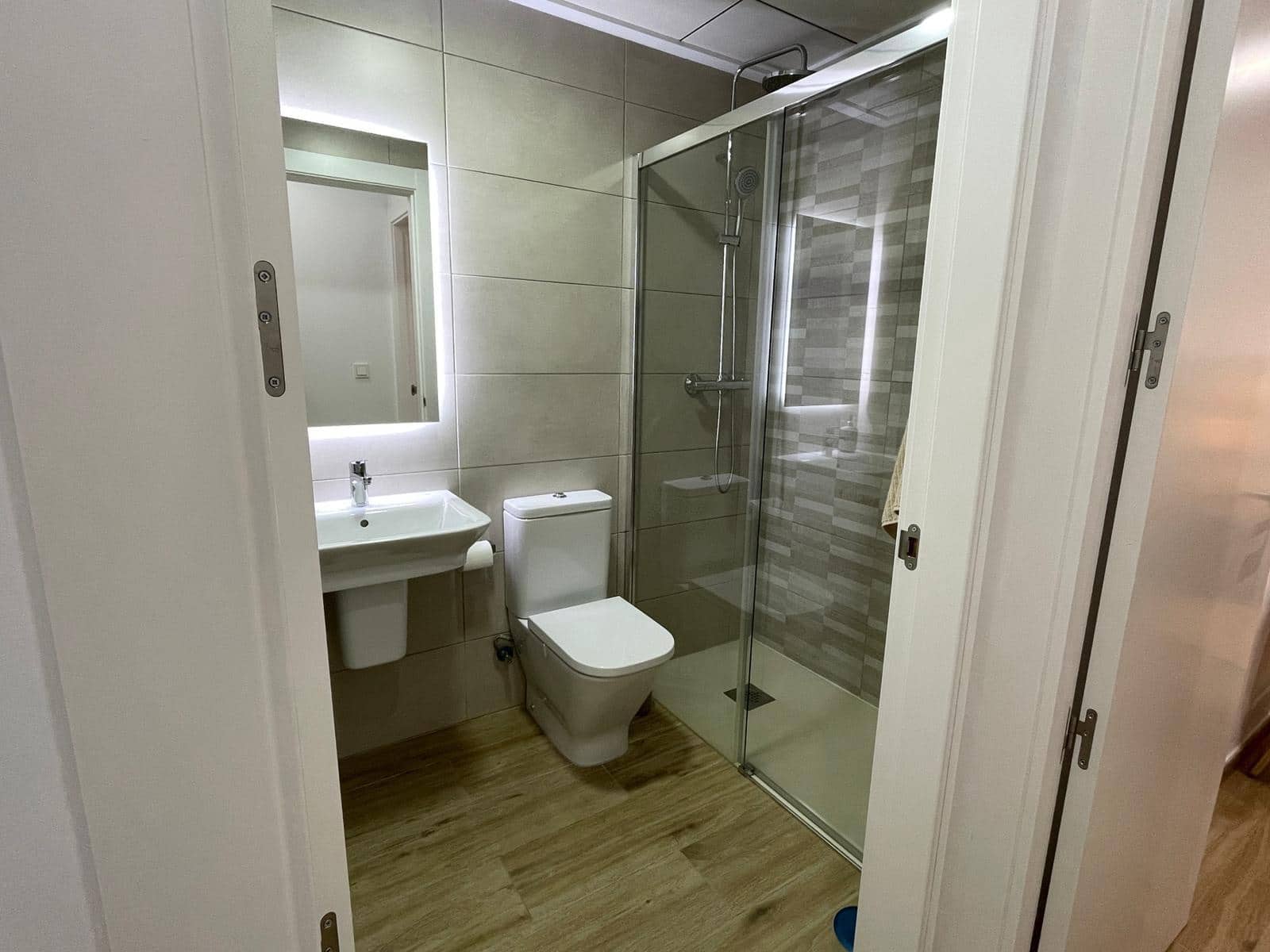 2 sovrum Lägenhet att hyra i Elche / Elx - 900 € (Ref: 9574574)