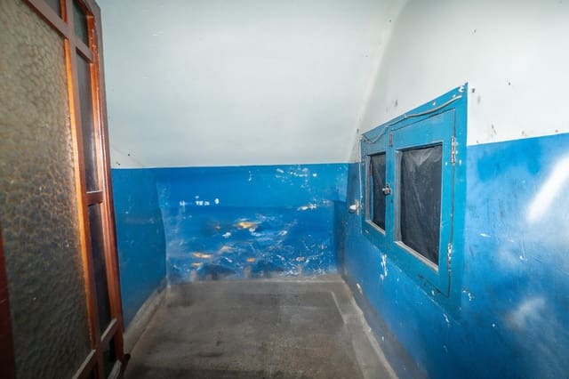 1 sypialnia Komercyjne na sprzedaż w Silla - 75 000 € (Ref: 9574576)