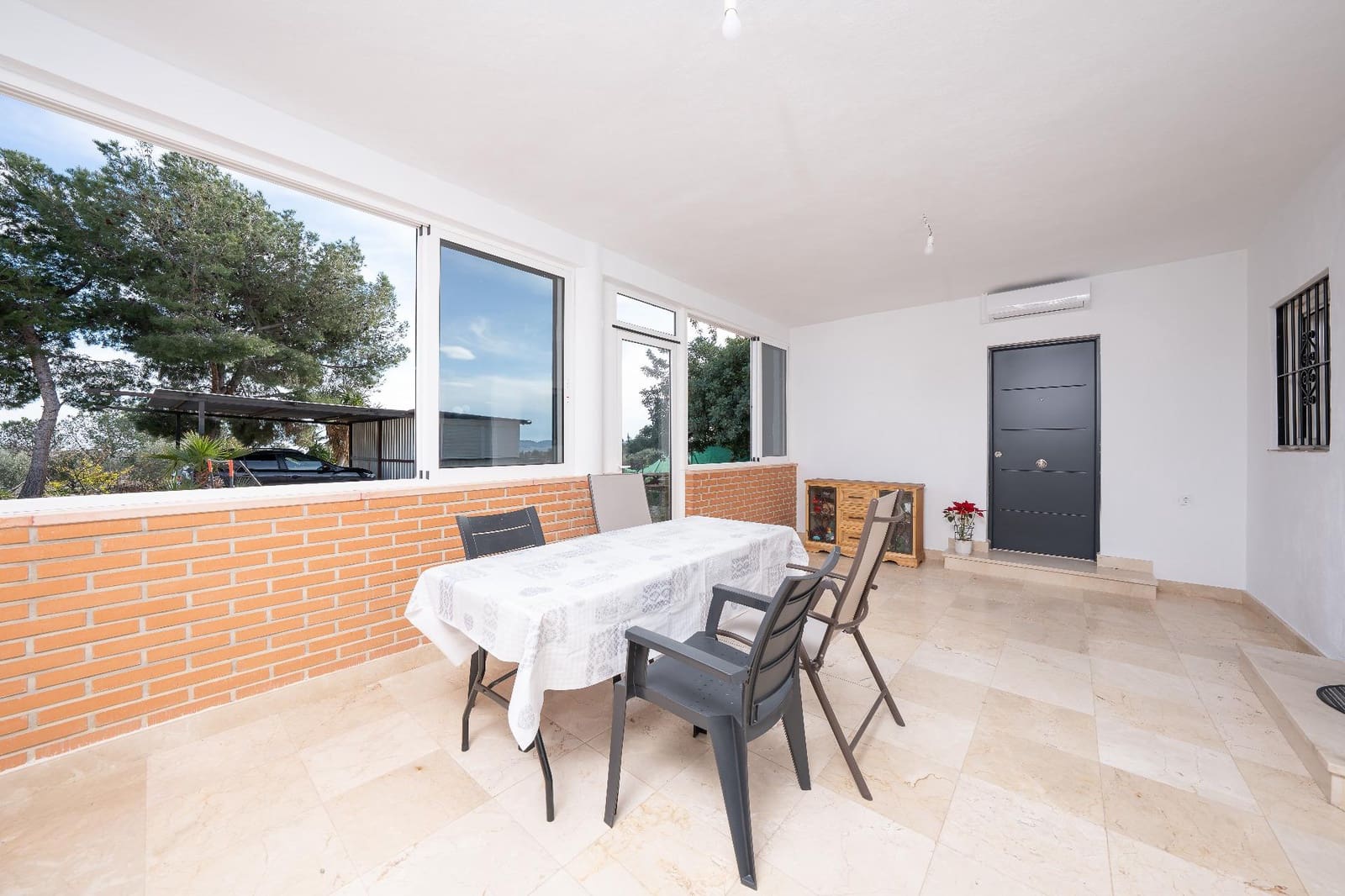 3 bedroom Finca/Country House for sale in San Vicente / Sant Vicent del Raspeig with garage - € 310,000 (Ref: 9583487)