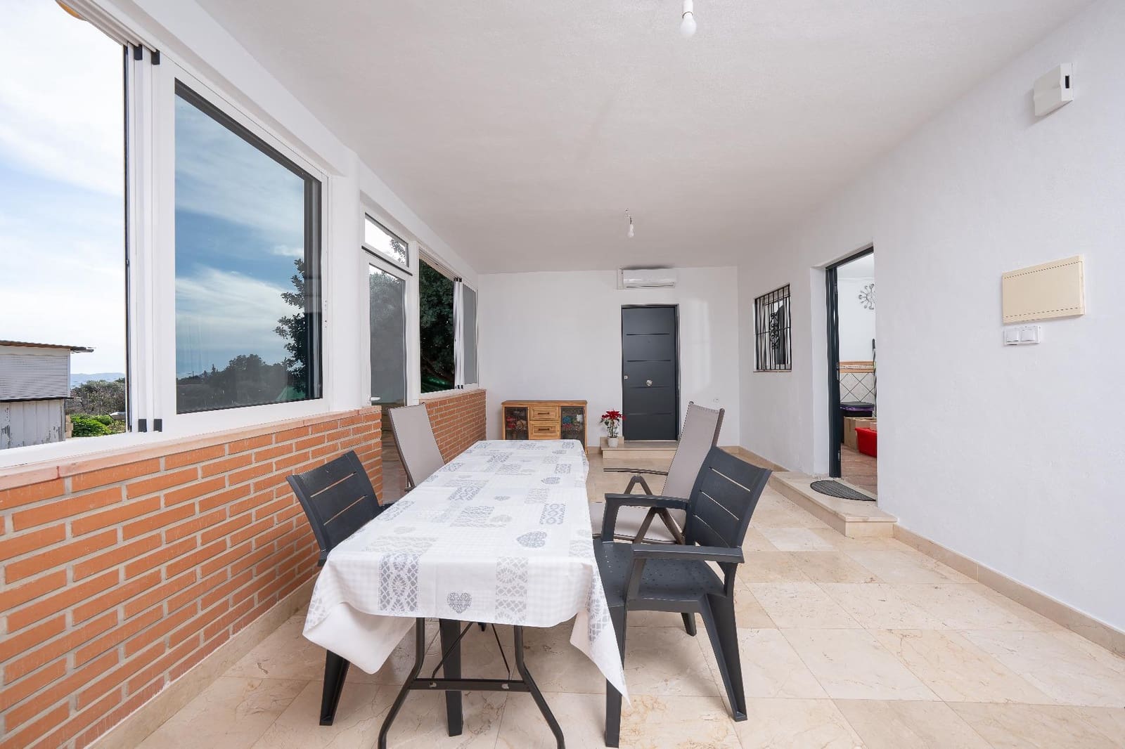 3 bedroom Finca/Country House for sale in San Vicente / Sant Vicent del Raspeig with garage - € 310,000 (Ref: 9583487)