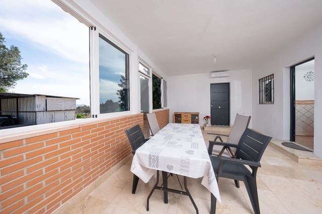 3 makuuhuone Maalaistalo myytävänä paikassa San Vicente / Sant Vicent del Raspeig mukana 
autotalli - 310 000 € (Ref: 9583487)