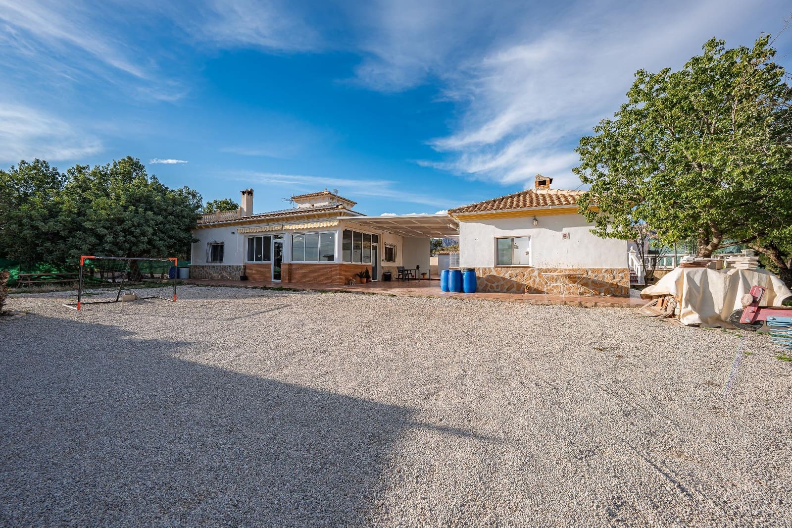 3 bedroom Finca/Country House for sale in San Vicente / Sant Vicent del Raspeig with garage - € 310,000 (Ref: 9583487)