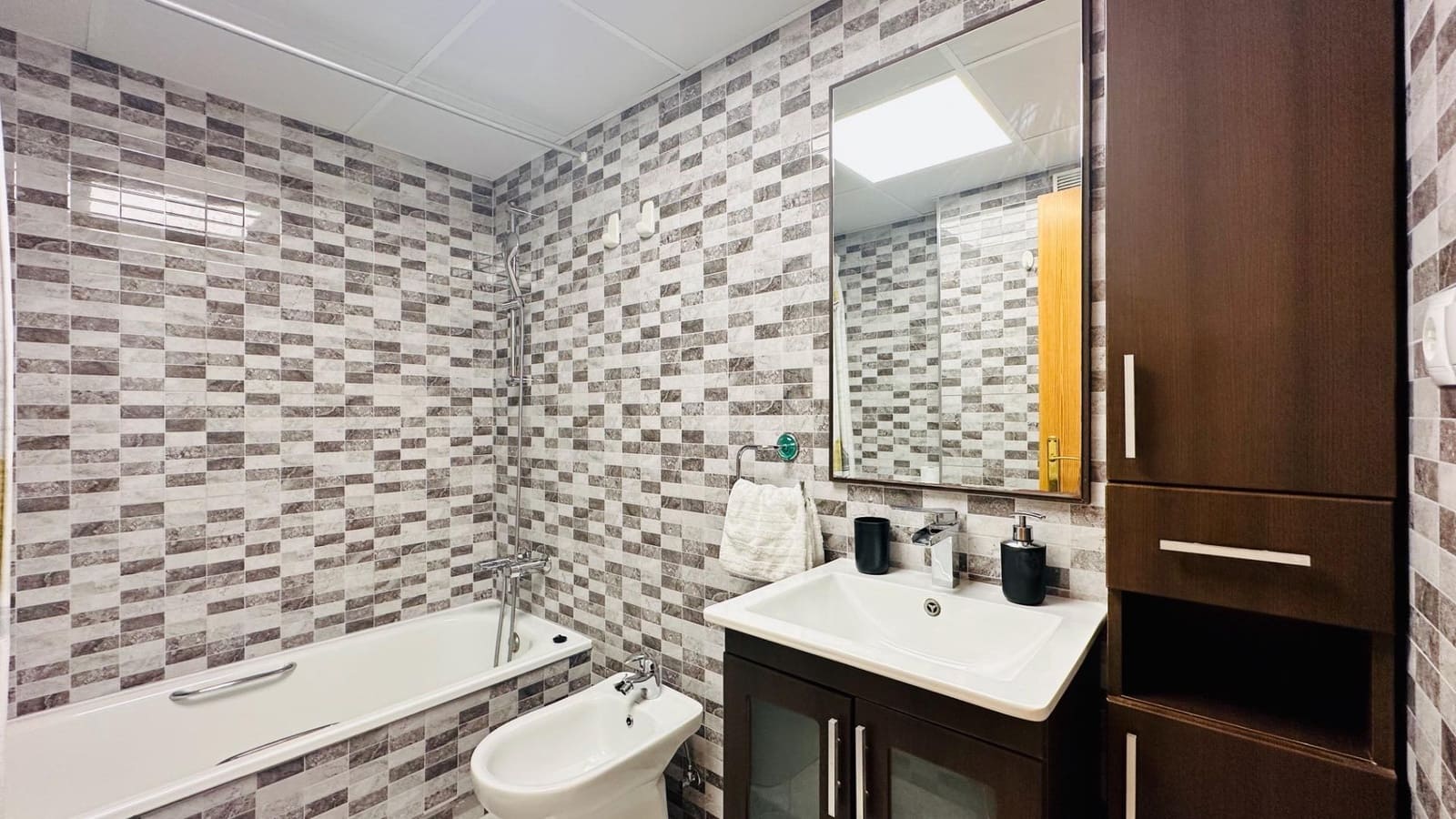 1 slaapkamer Appartement te huur in La Villajoyosa / Vila Joiosa met zwembad - € 1.050 (Ref: 9586387)