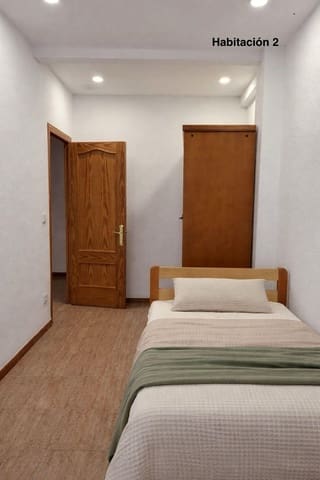 3 slaapkamer Flat te huur in Centro, Elche / Elx - € 1.100 (Ref: 9586388)