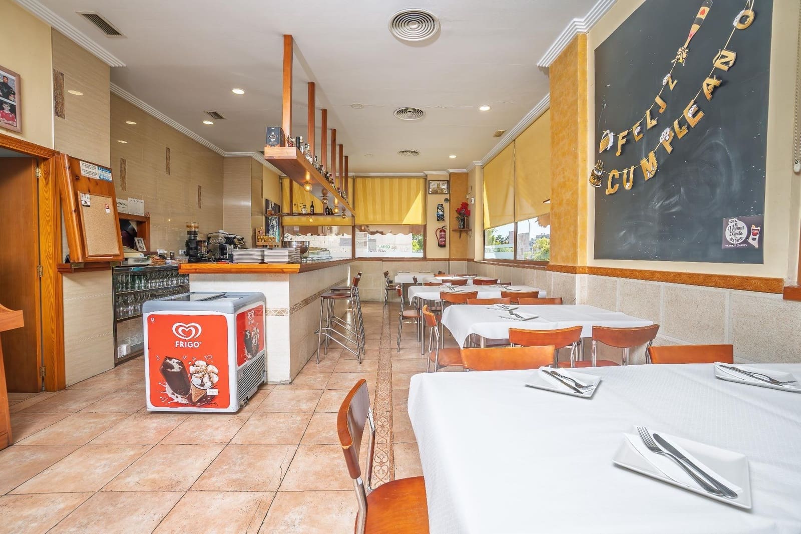 Komercyjne na sprzedaż w Miasto Alicante / Alacant - 139 500 € (Ref: 9591204)