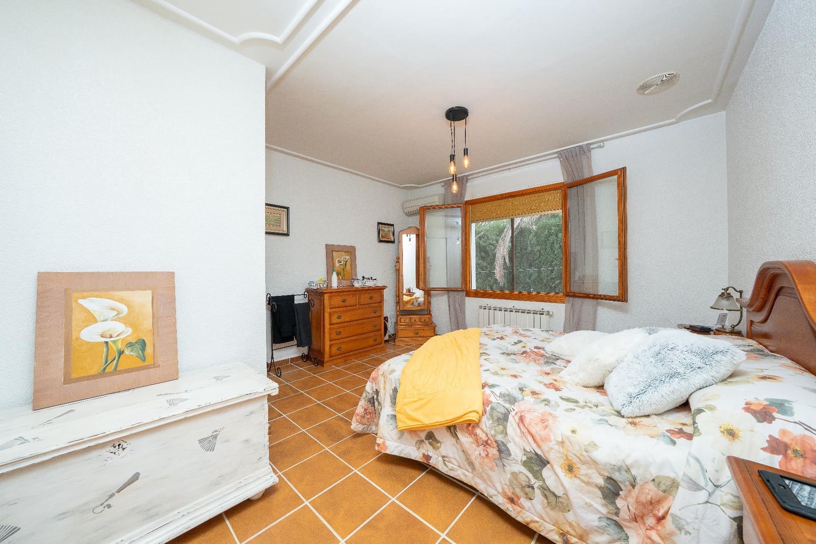 4 Zimmer Villa zu verkaufen in Novelda mit Pool Garage - 450.000 € (Ref: 9596060)