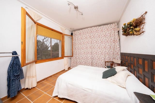 4 soverom Villa til salgs i Novelda med svømmebasseng garasje - € 450 000 (Ref: 9596060)