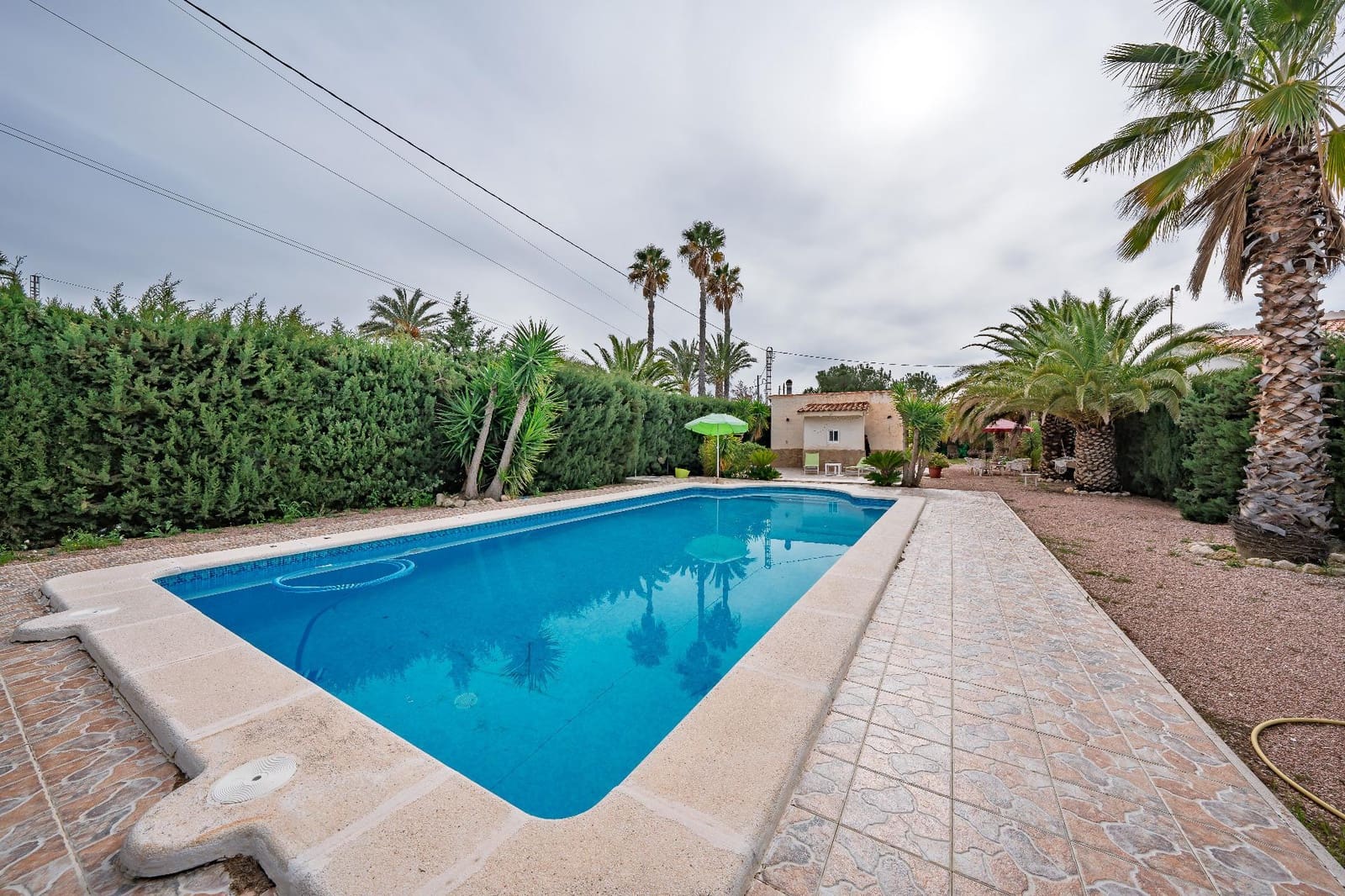 4 Zimmer Villa zu verkaufen in Novelda mit Pool Garage - 450.000 € (Ref: 9596060)