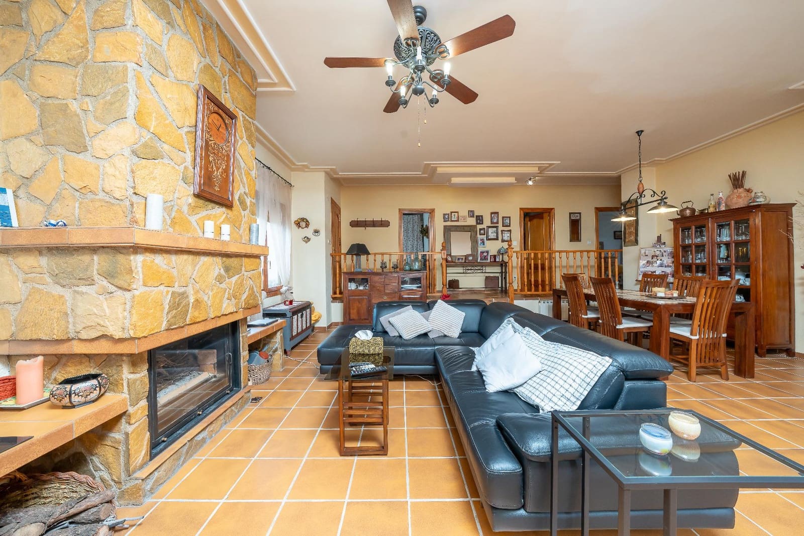 4 camera da letto Villa in vendita in Novelda con piscina garage - 450.000 € (Rif: 9596060)
