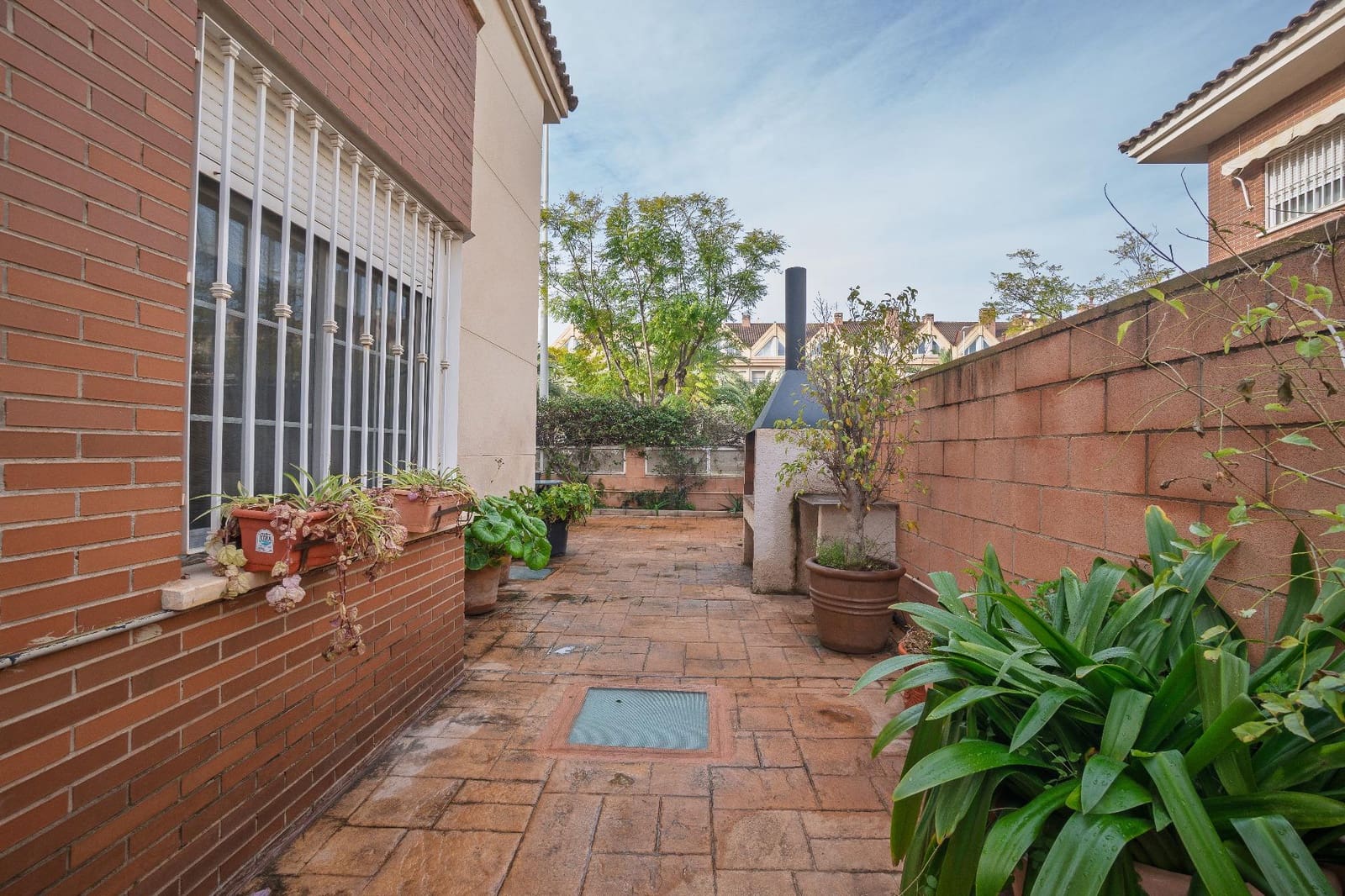 6 slaapkamer Villa te koop in Elche / Elx met garage - € 650.000 (Ref: 9596062)