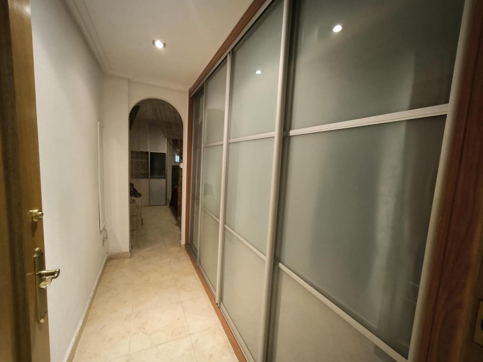 Appartement de 3 chambres à louer à Elche / Elx - 950 € (Ref: 9596064)