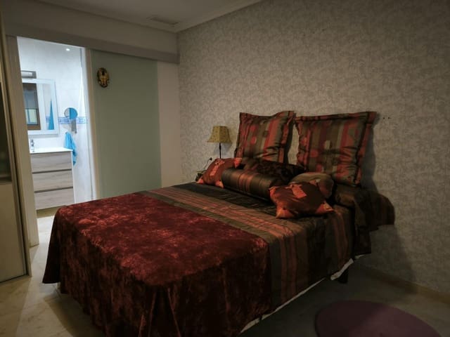 Appartement de 3 chambres à louer à Elche / Elx - 950 € (Ref: 9596064)