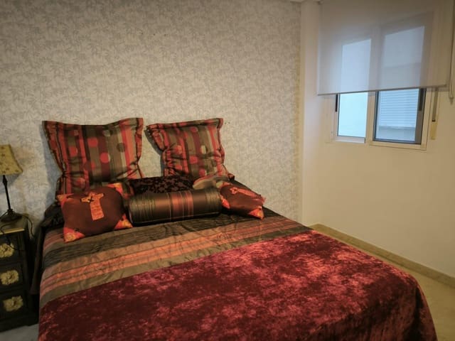 Appartement de 3 chambres à louer à Elche / Elx - 950 € (Ref: 9596064)