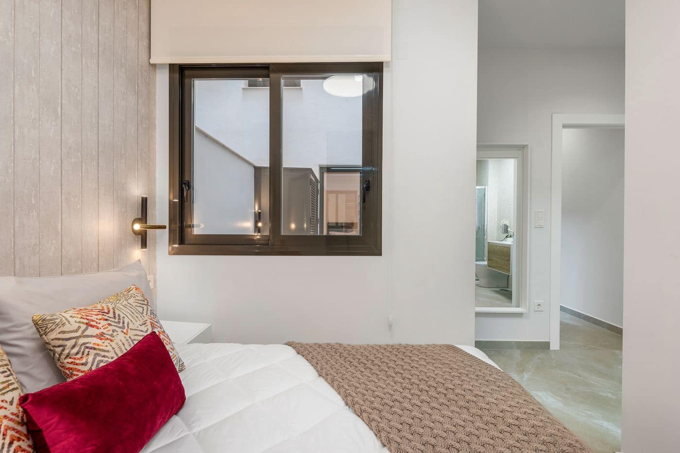 2 bedroom Apartment for sale in Torrevieja with pool - € 249,000 (Ref: 9611479)