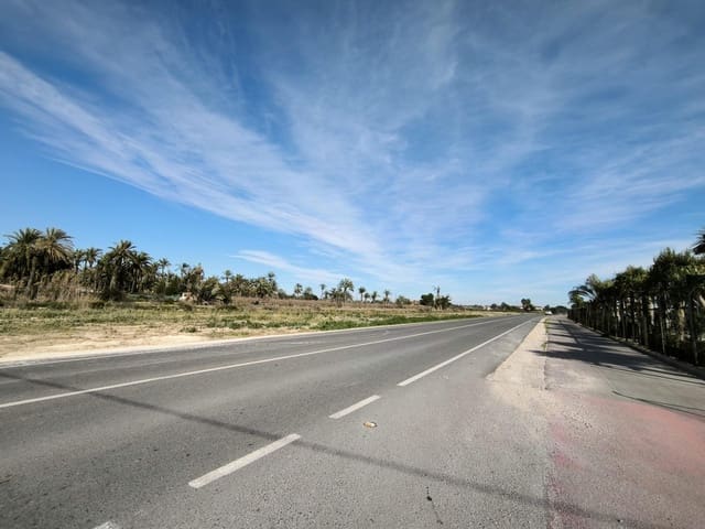 Undeveloped Land for sale in Daimes, Elche / Elx - € 134,900 (Ref: 9615371)