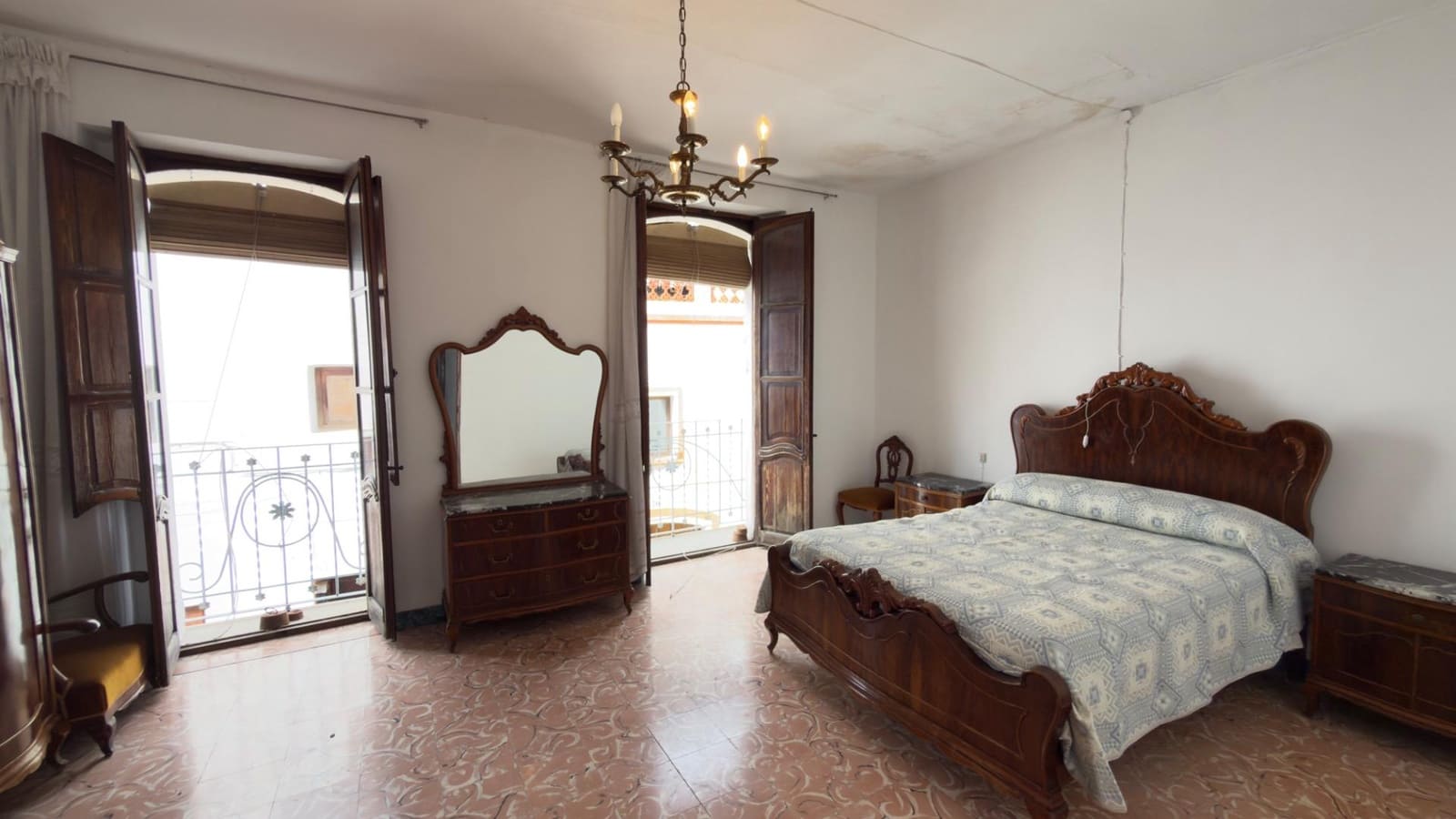 Adosado de 4 habitaciones en Oliva en venta - 139.000 € (Ref: 9627446)