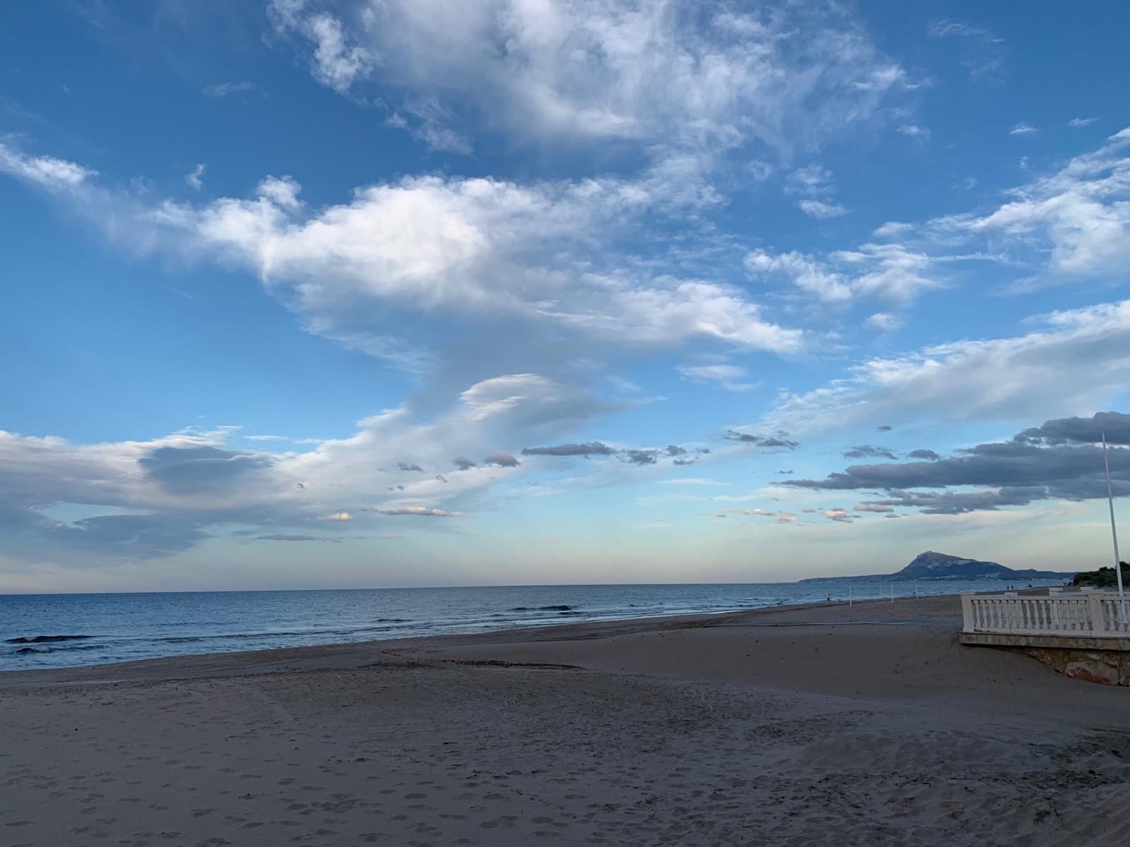 Adosado de 4 habitaciones en Oliva en venta - 139.000 € (Ref: 9627446)