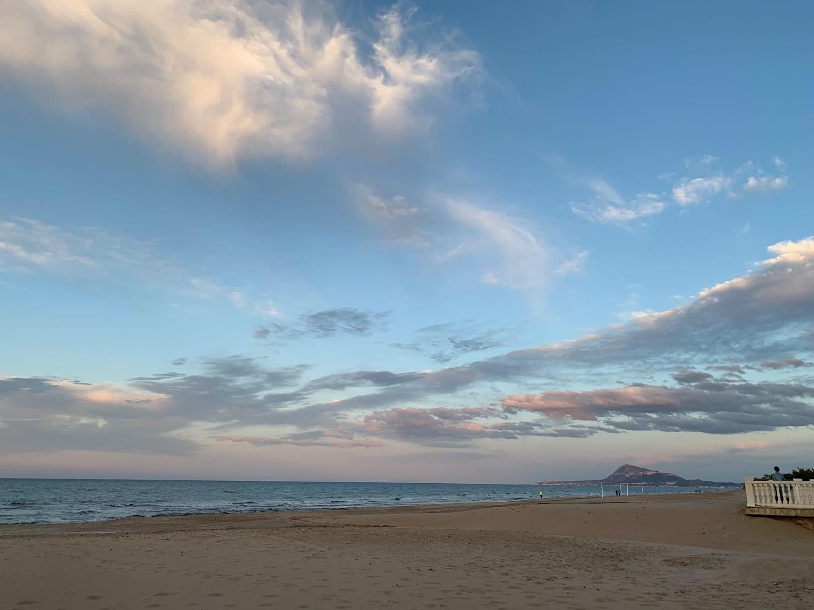 Adosado de 4 habitaciones en Oliva en venta - 139.000 € (Ref: 9627446)