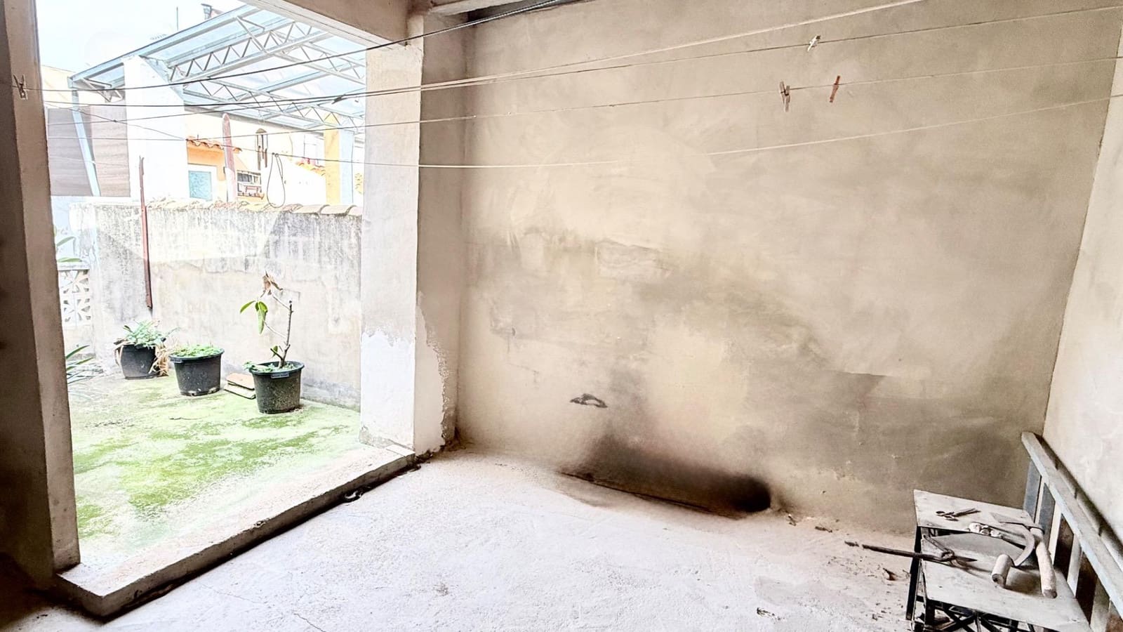 Adosado de 4 habitaciones en Oliva en venta - 139.000 € (Ref: 9627446)