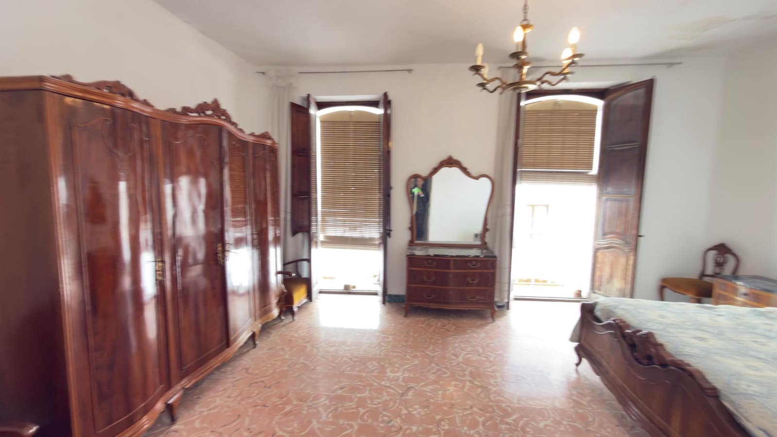 Adosado de 4 habitaciones en Oliva en venta - 139.000 € (Ref: 9627446)