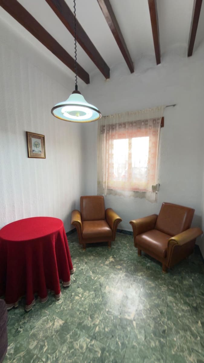 4 makuuhuone Rivitalo myytävänä paikassa Oliva - 134 000 € (Ref: 9627446)