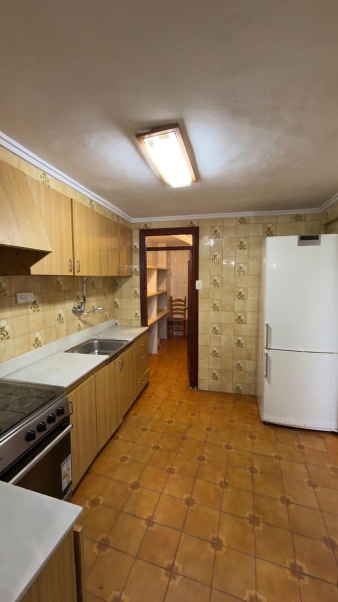 4 makuuhuone Rivitalo myytävänä paikassa Oliva - 134 000 € (Ref: 9627446)